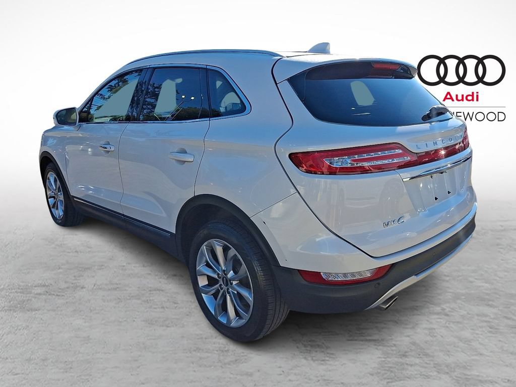 Used 2019 Lincoln MKC Select w/ Select Plus Package AWD/4WD image 4
