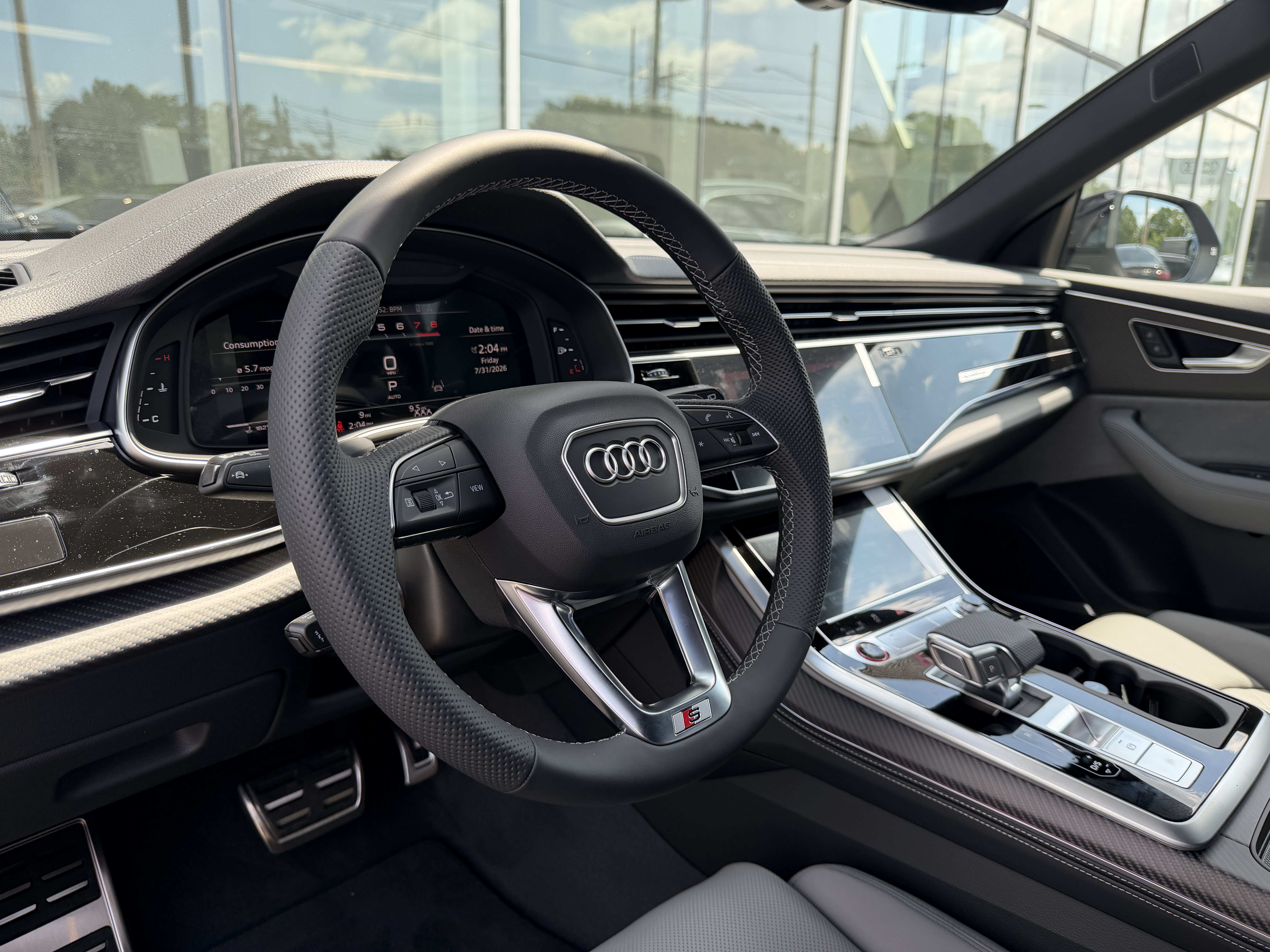 New 2026 Audi SQ8 Premium Plus AWD/4WD image 4