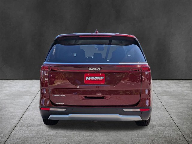 Used 2024 Kia Carnival LX FWD image 6