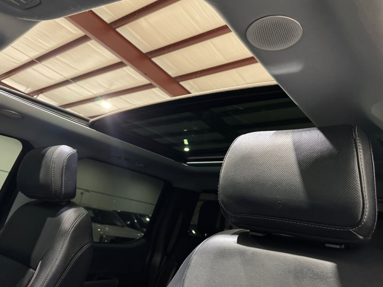 Used 2023 Ford F250 Lariat w/ Lariat Ultimate Package image 38