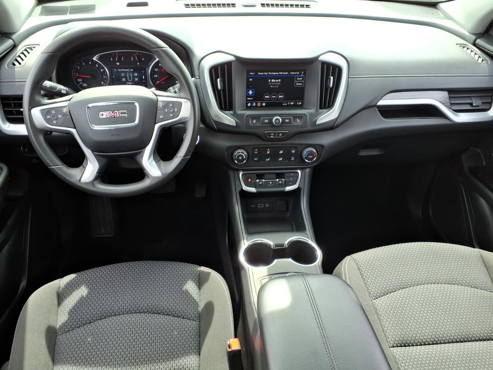 Certified 2024 GMC Terrain SLE image 24