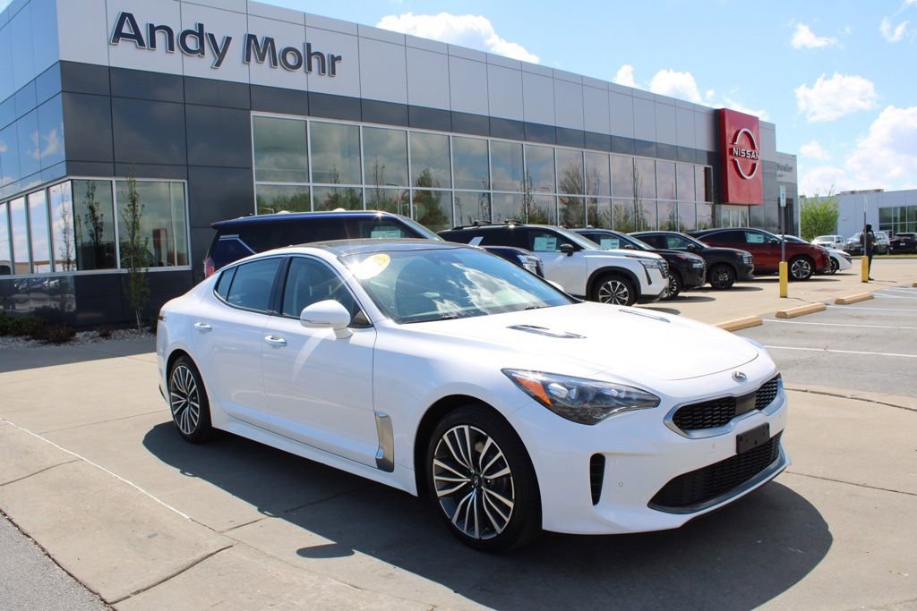 Used 2018 Kia Stinger Premium AWD/4WD image 1
