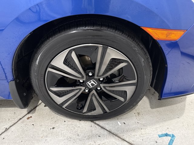 Used 2018 Honda Civic EX image 29