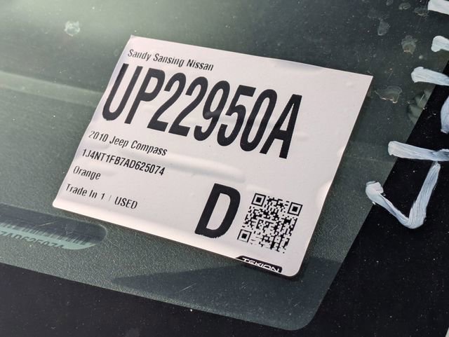 Used 2010 Jeep Compass Sport image 6