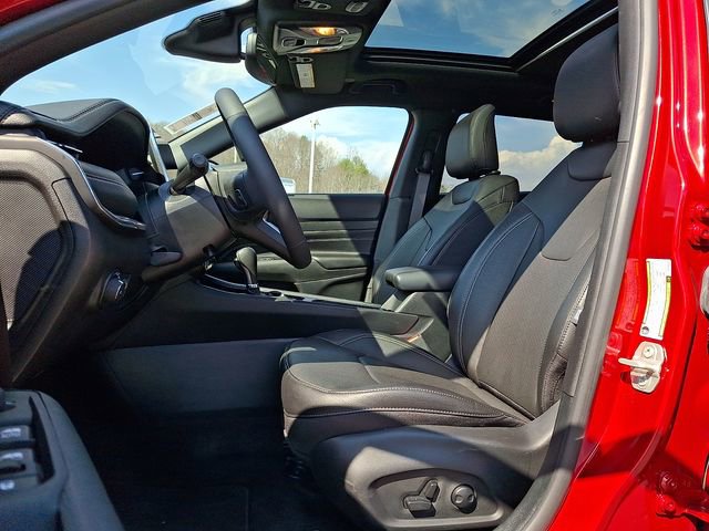 Used 2024 Jeep Compass Limited w/ Driver Assist Group I image 13