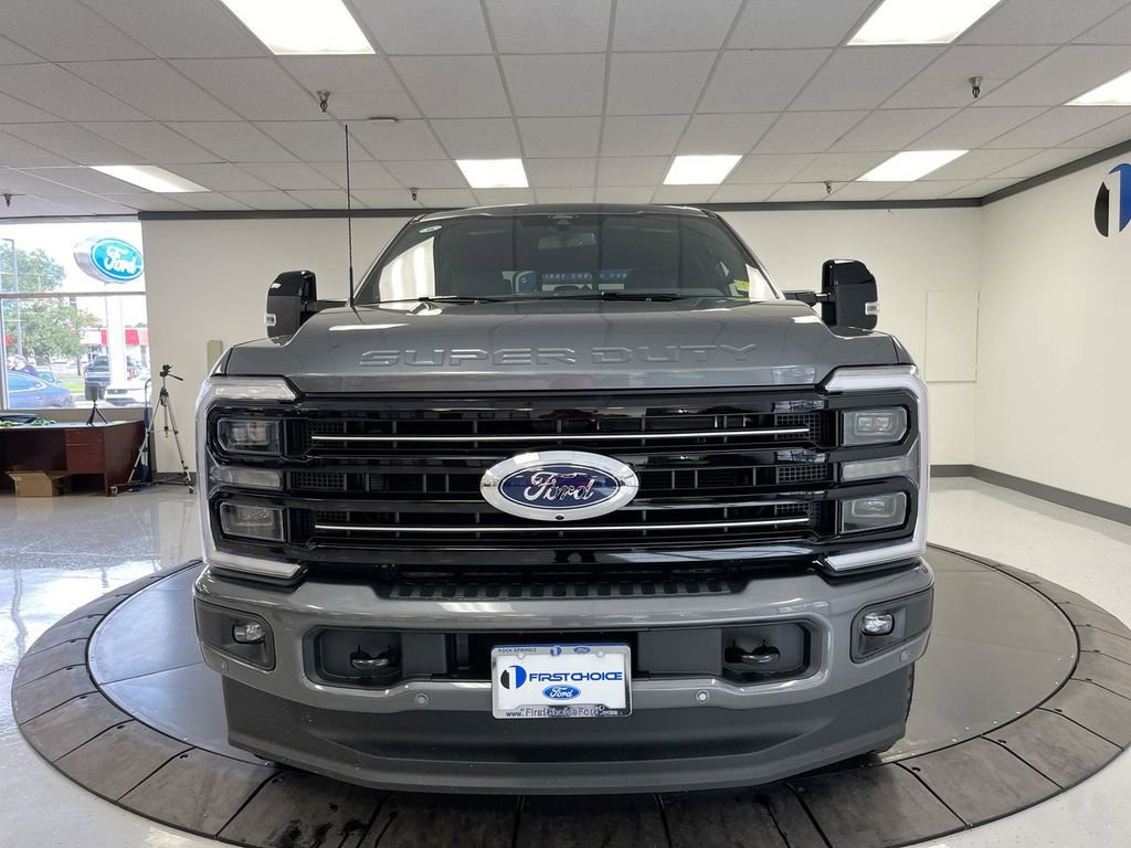 New 2026 Ford F350 4x4 Crew Cab Super Duty image 3