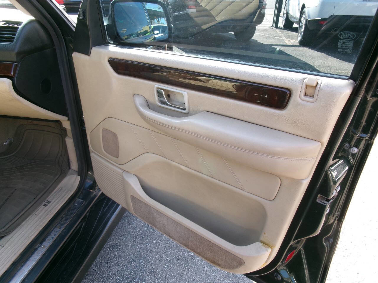 Used 2002 Land Rover Range Rover HSE AWD/4WD image 8