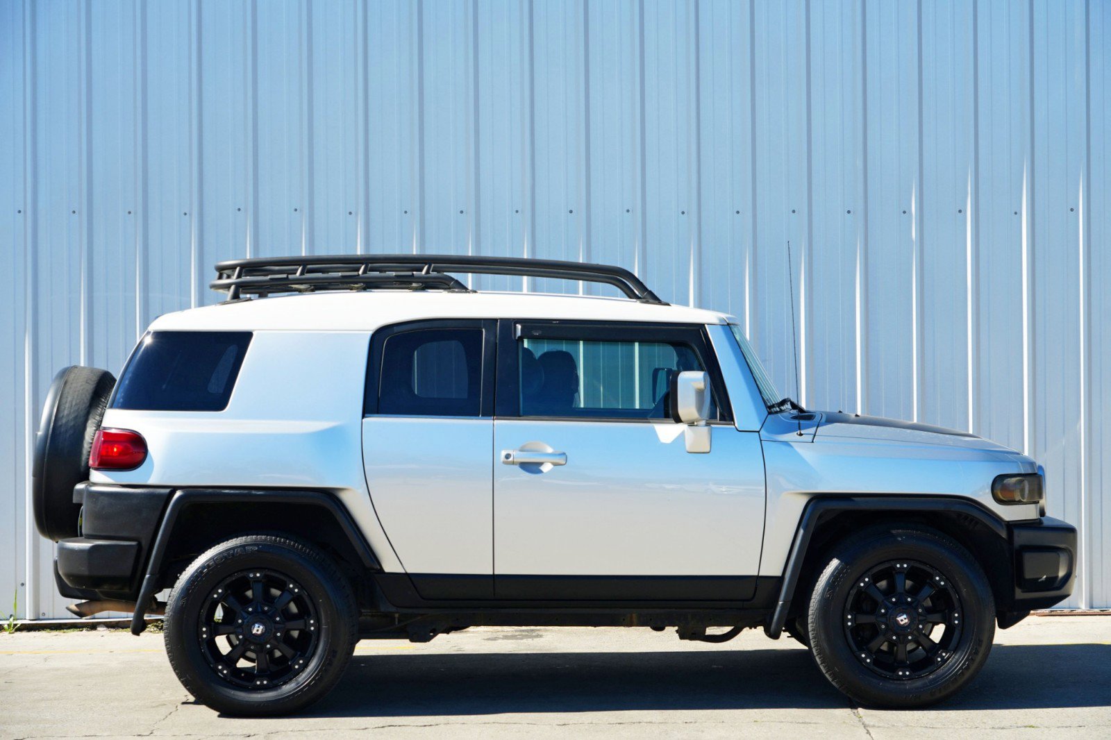 Used 2007 Toyota FJ Cruiser 2WD image 37