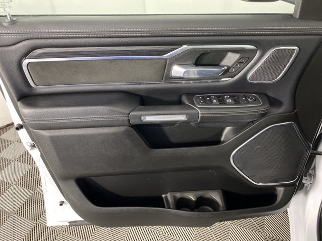 Used 2024 RAM 1500 Laramie AWD/4WD image 18