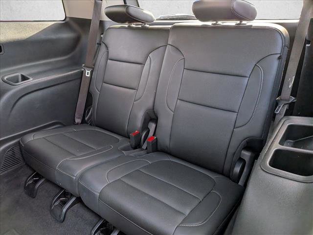 Used 2023 GMC Acadia SLT w/ Elevation Edition AWD/4WD image 16