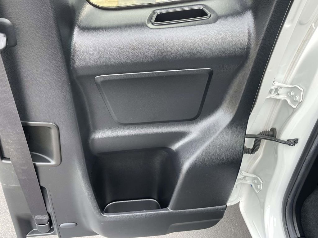 Used 2022 Toyota Tacoma SR image 42