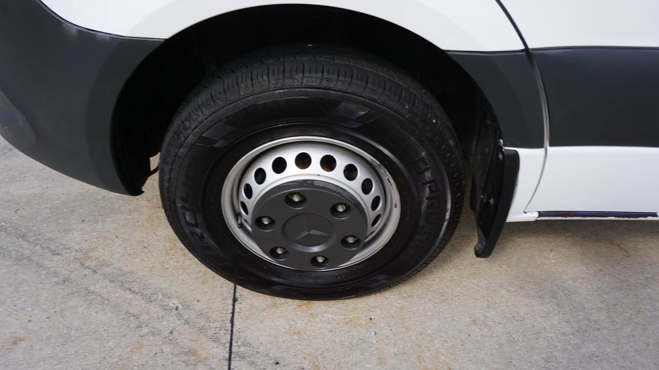 Used 2021 Mercedes-Benz Sprinter 4500 w/ Premium Package image 12