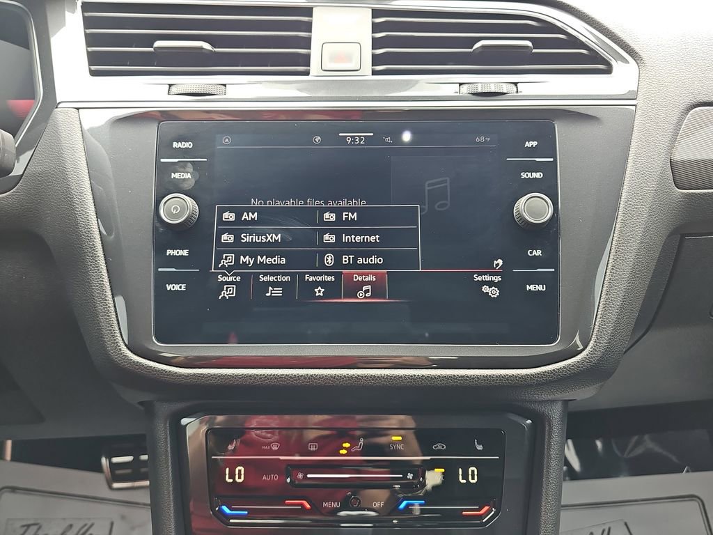 Used 2023 Volkswagen Tiguan SE R-Line FWD image 24