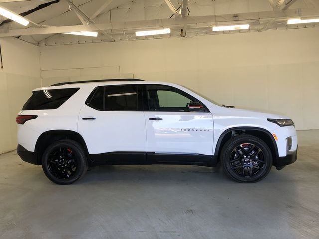 Used 2023 Chevrolet Traverse Premier w/ Redline Edition image 12