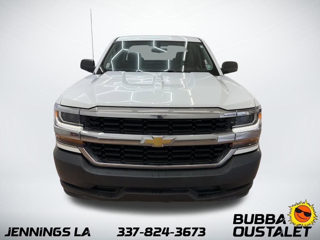 Used 2018 Chevrolet Silverado 1500 W/T w/ Trailering Package image 9