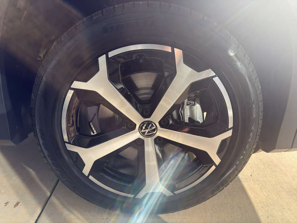 New 2026 Volkswagen Tiguan SE image 17