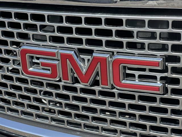 Used 2017 GMC Sierra 2500 Denali w/ Duramax Plus Package image 28