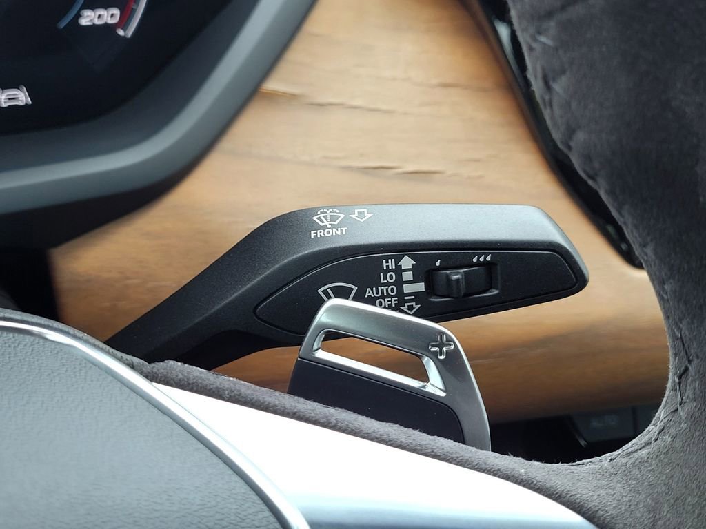 Used 2024 Audi e-tron GT Premium Plus image 33