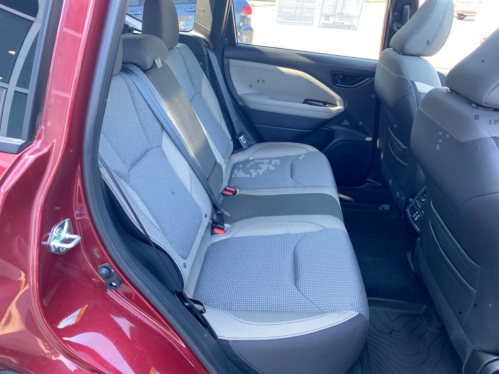 Used 2025 Subaru Forester Premium AWD/4WD image 24