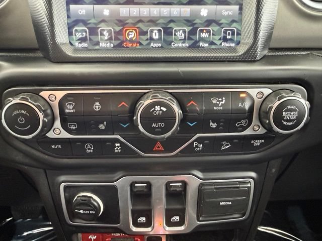 Used 2018 Jeep Wrangler Rubicon w/ Uconnect 4C Nav & Sound Group AWD/4WD image 33