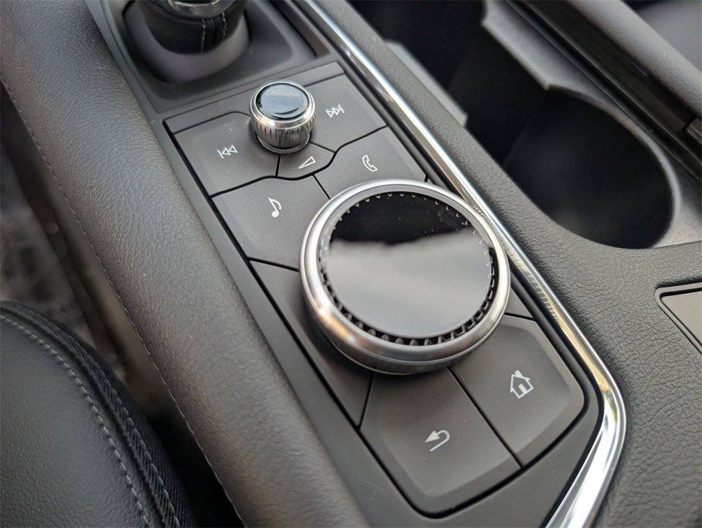 New 2026 Cadillac XT5 Luxury image 29