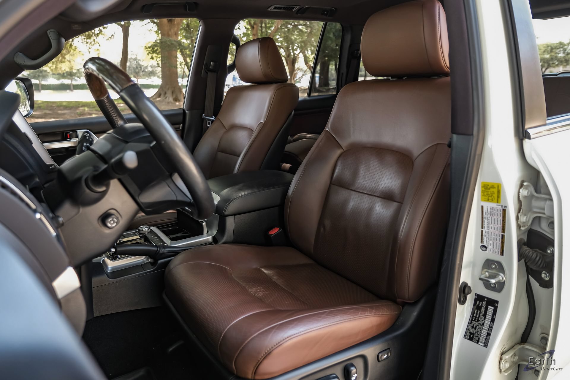Used 2020 Toyota Land Cruiser AWD/4WD image 34
