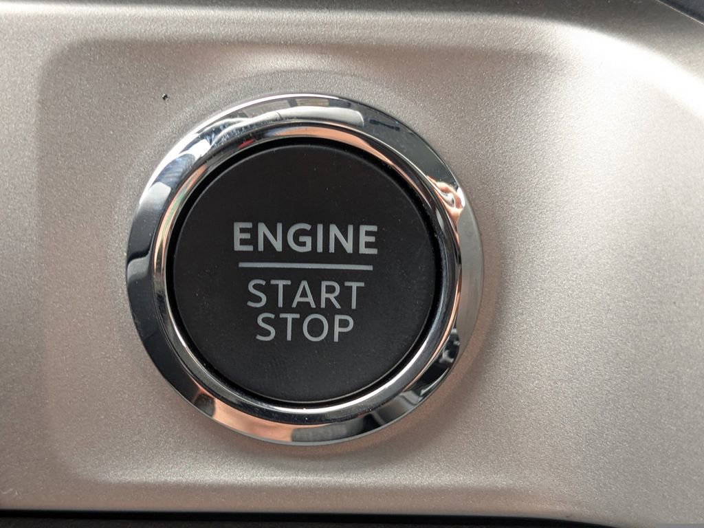 New 2026 Ford F250 XLT AWD/4WD image 30