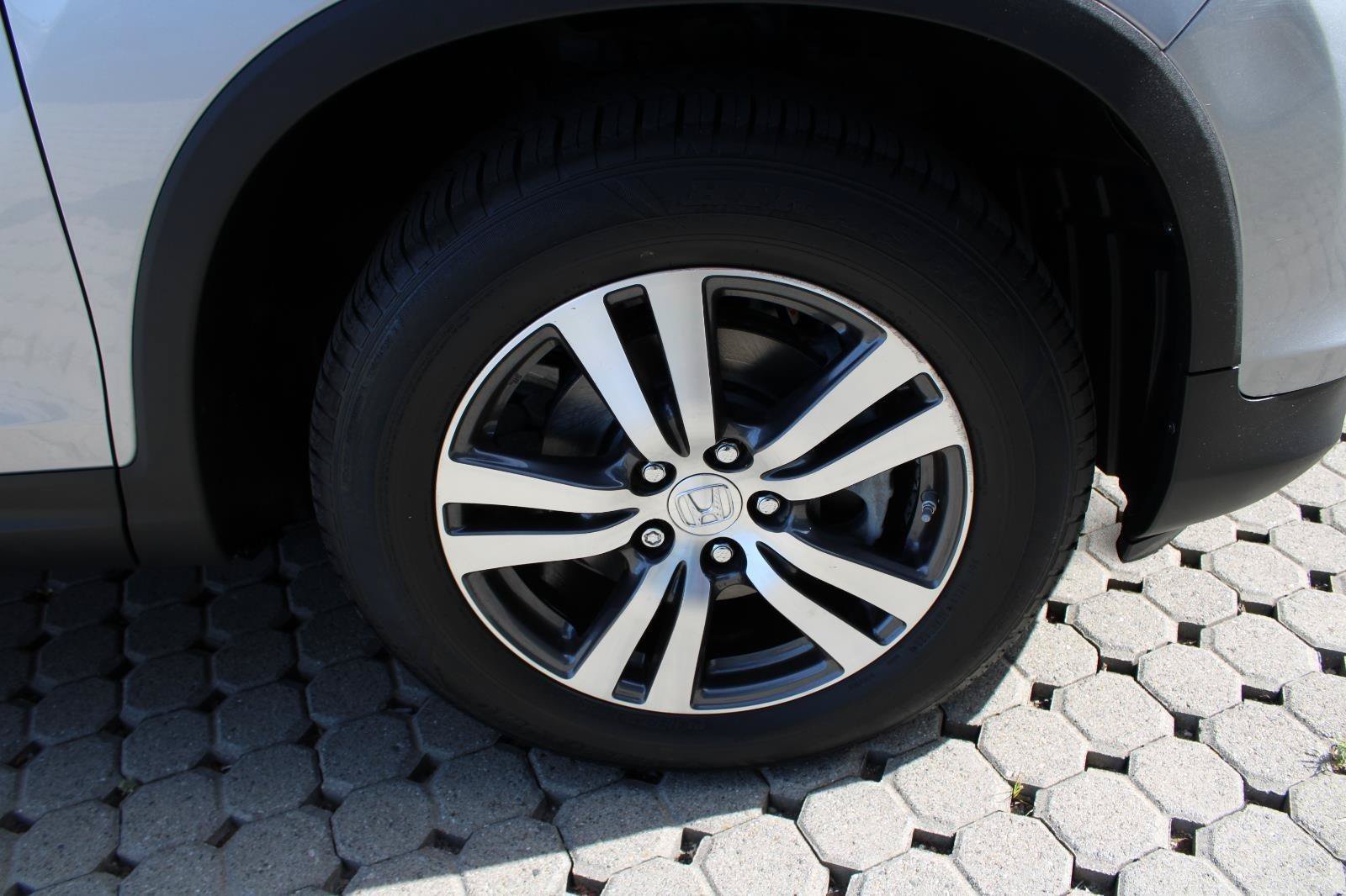 Used 2016 Honda Pilot EX image 13