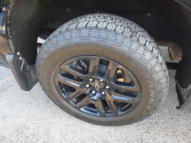 Used 2025 Chevrolet Silverado 1500 High Country w/ Midnight Edition image 10