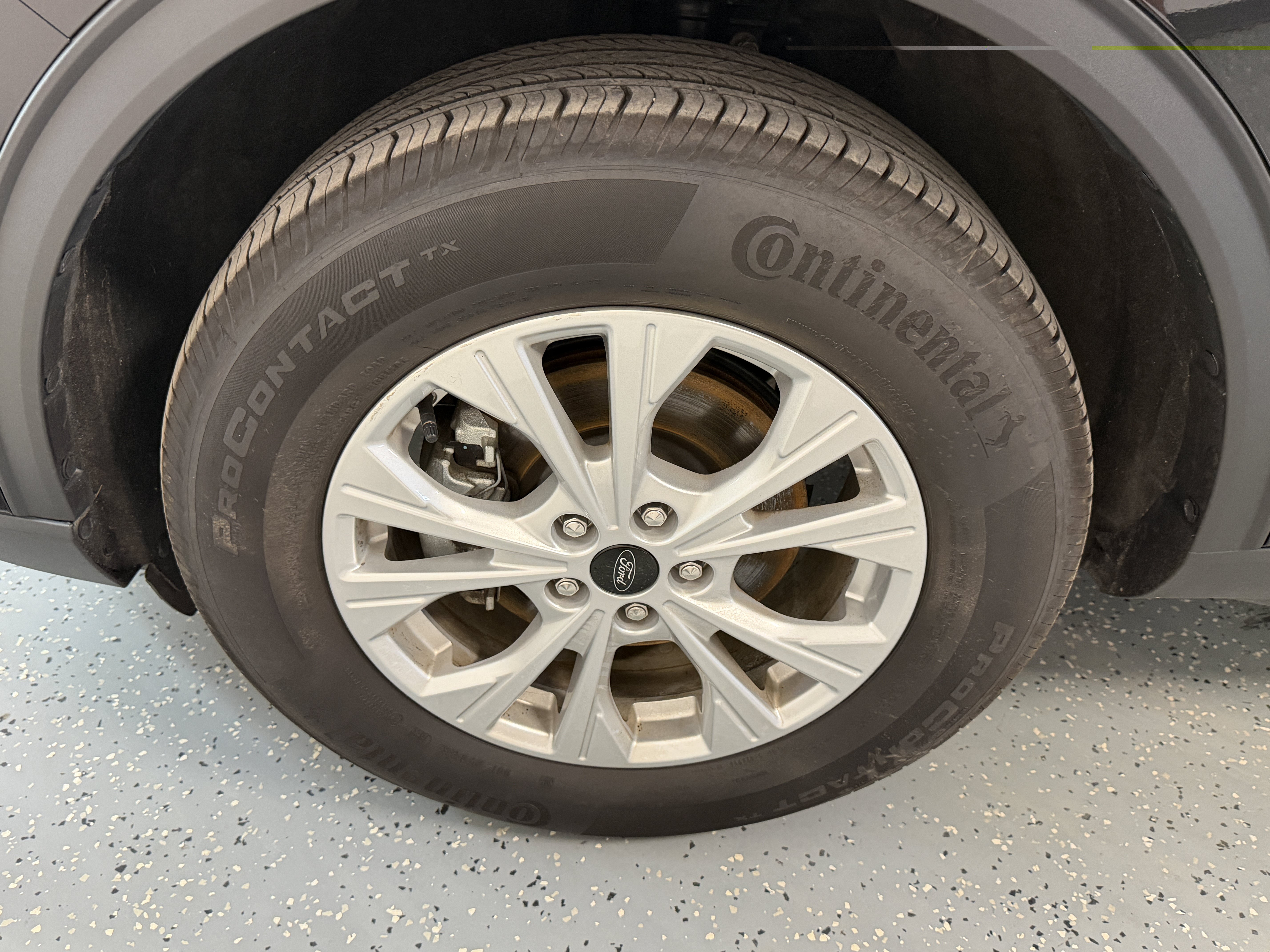 Used 2025 Ford Escape Active AWD/4WD image 25