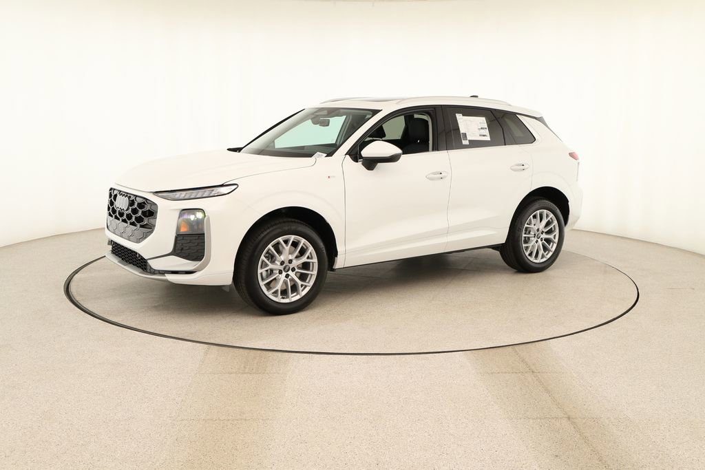 New 2026 Audi Q3 quattro 2.0T AWD/4WD image 13