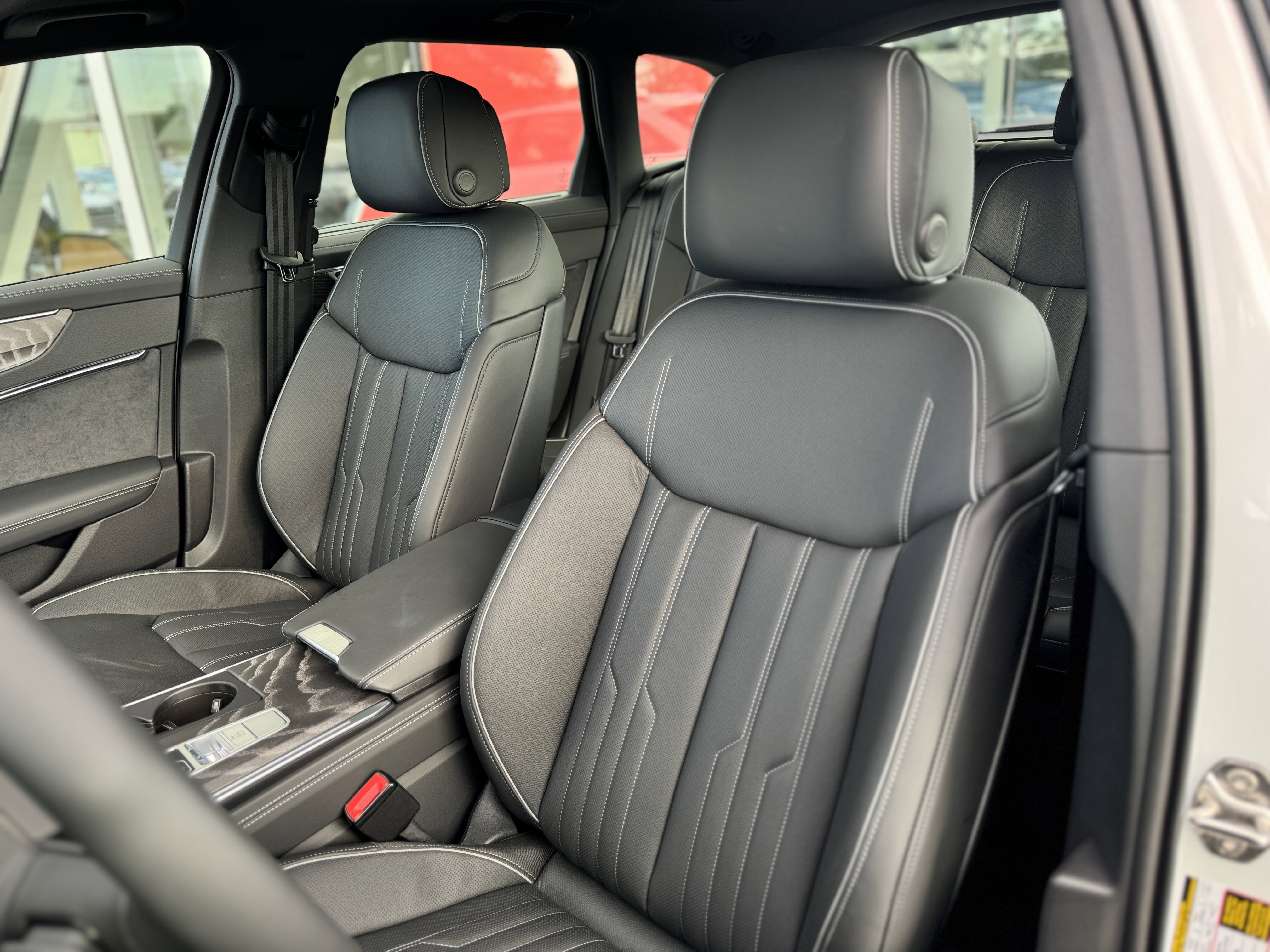 New 2025 Audi A6 3.0T allroad Prestige image 5