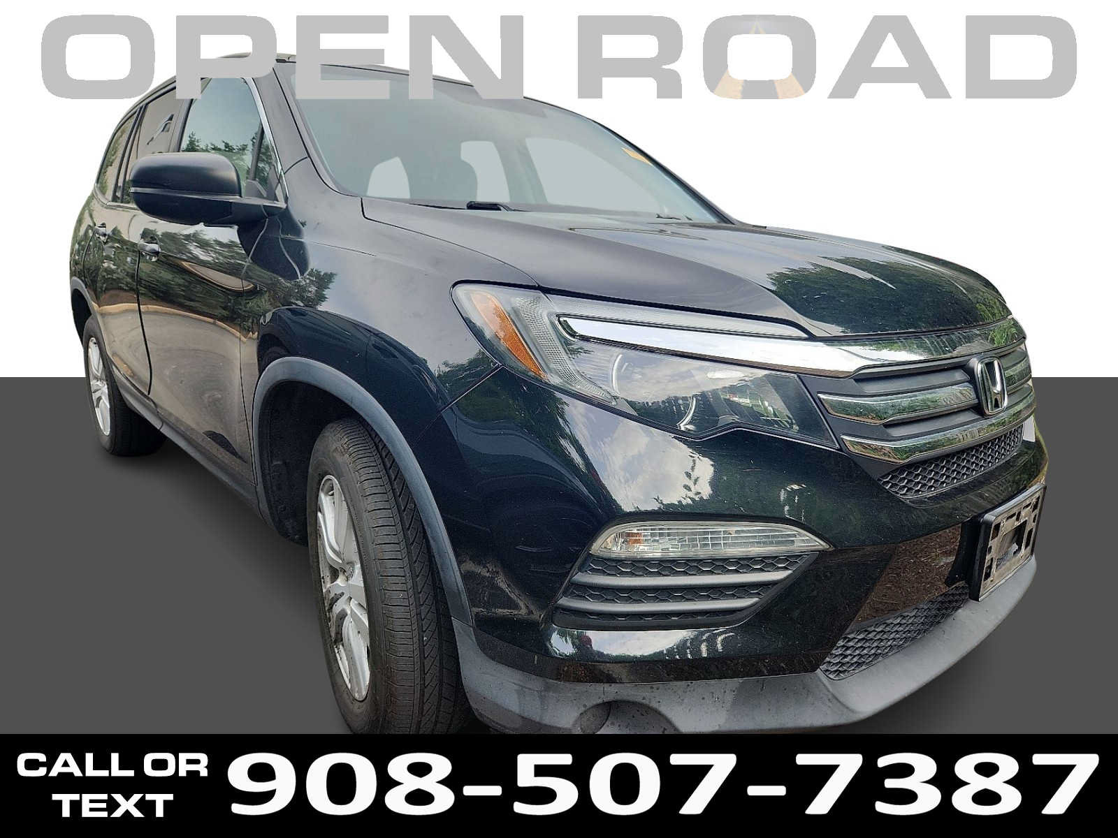 Used 2017 Honda Pilot LX image 1