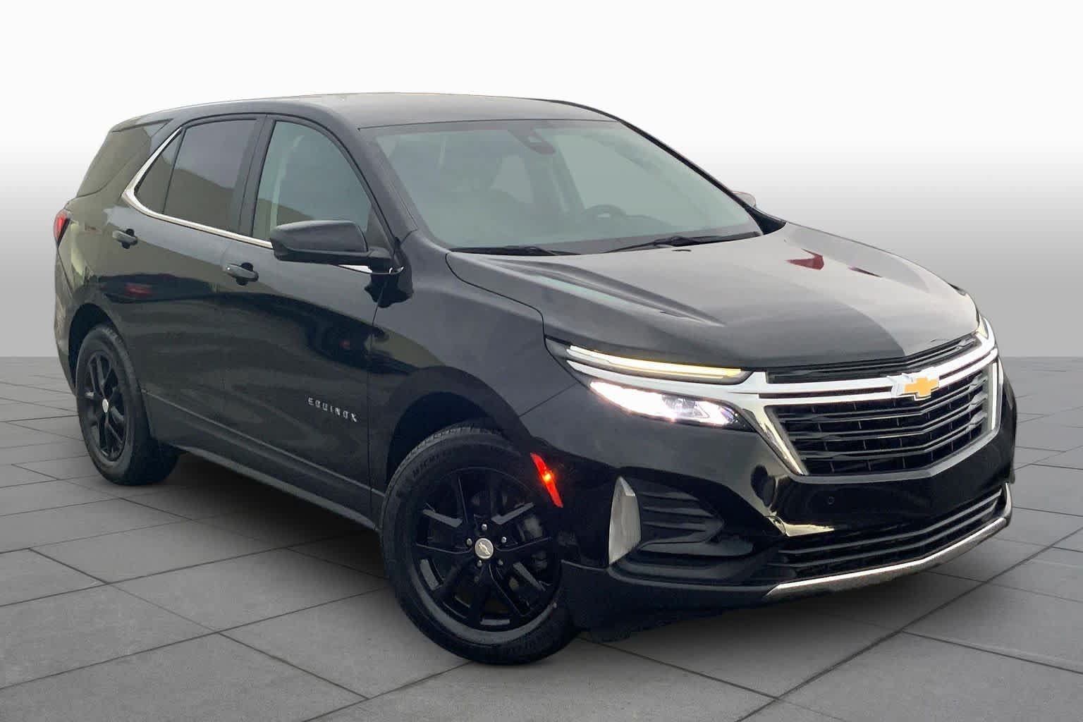 Used 2023 Chevrolet Equinox LT FWD image 3