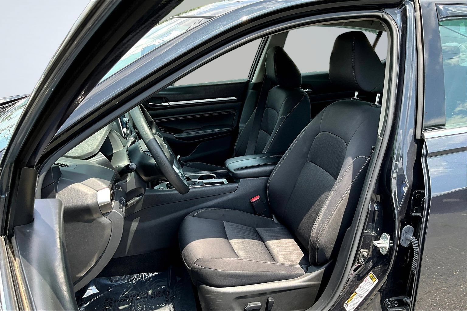 Used 2021 Nissan Altima 2.5 SV FWD image 21