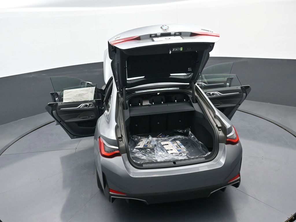 New 2026 BMW i4 xDrive40i w/ Premium Package AWD/4WD image 43