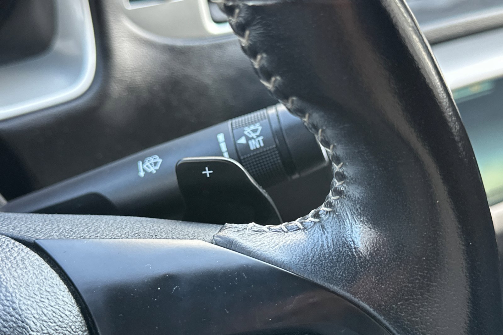 Used 2015 Chevrolet Camaro LT image 36