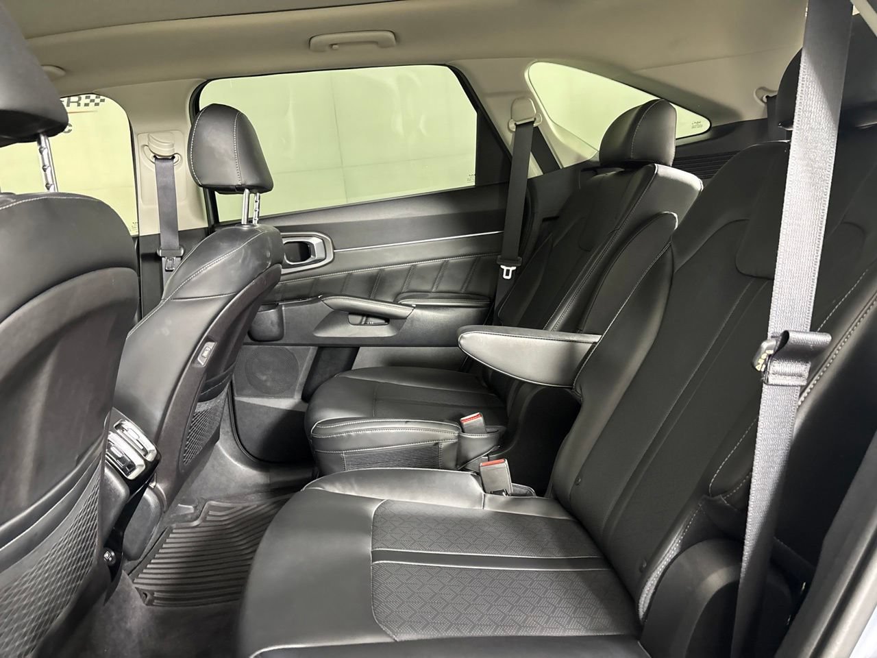 Used 2022 Kia Sorento SX AWD/4WD image 23
