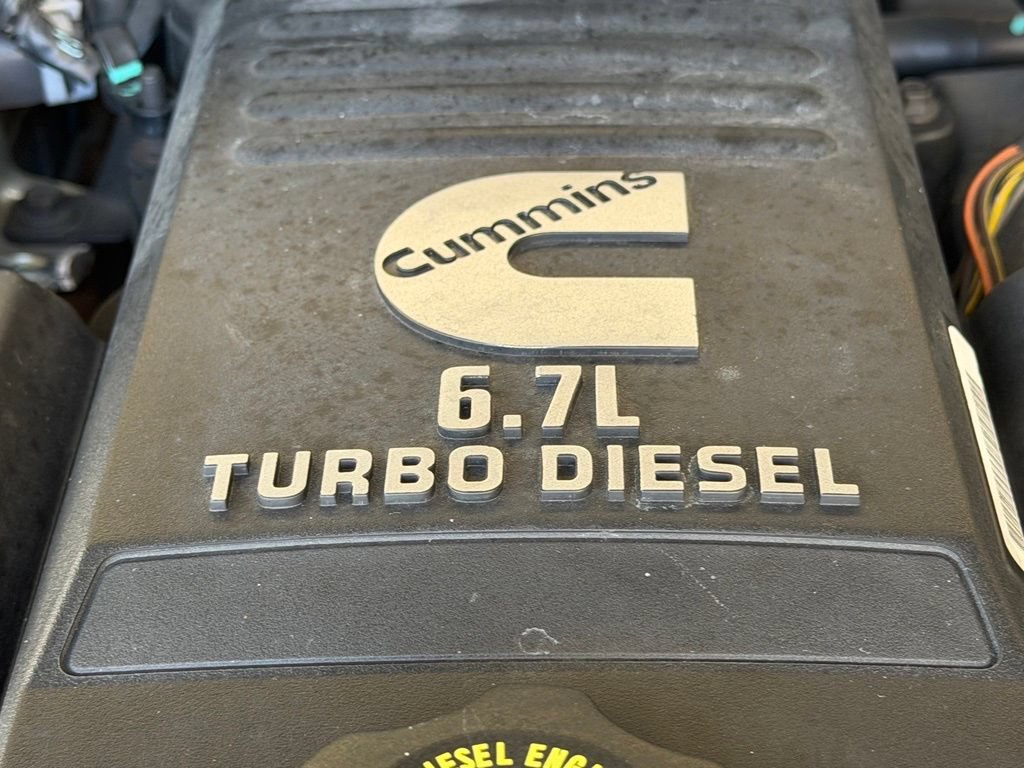 Used 2018 RAM 3500 Laramie RWD image 13