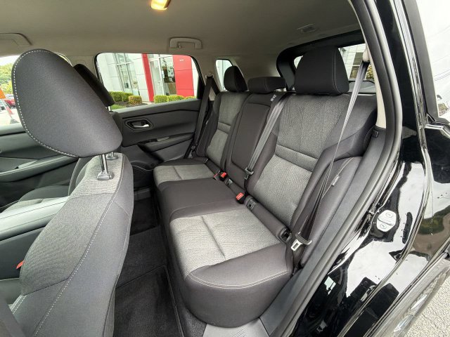 Certified 2026 Nissan Rogue SV w/ Cold Weather Package AWD/4WD image 23