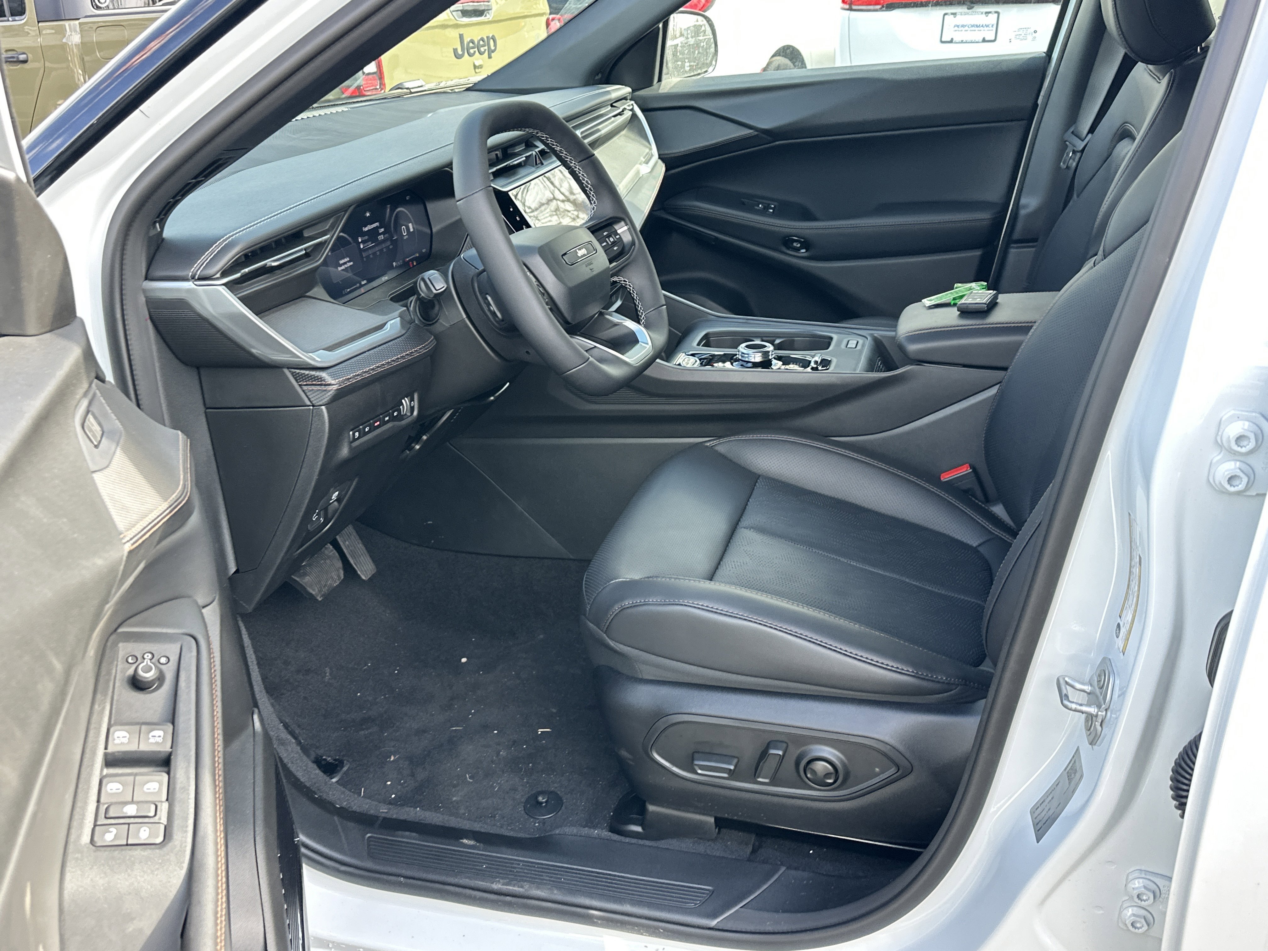 New 2026 Jeep Cherokee Overland w/ Advanced Pro Tech Group image 25