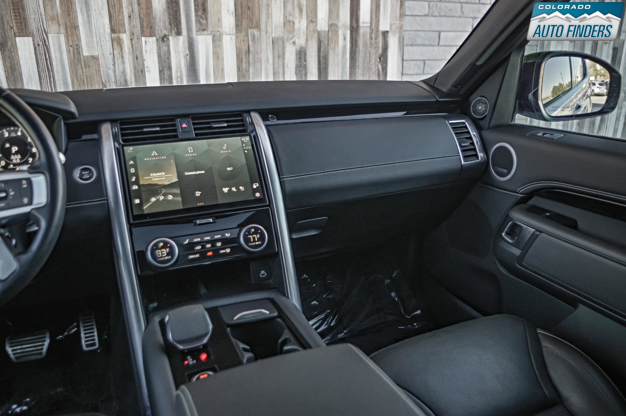 Used 2021 Land Rover Discovery S R-Dynamic image 18