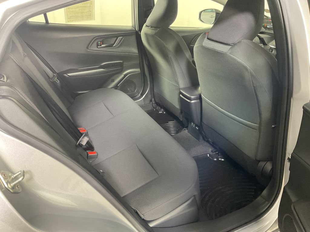 Used 2024 Toyota Prius Prime FWD image 22
