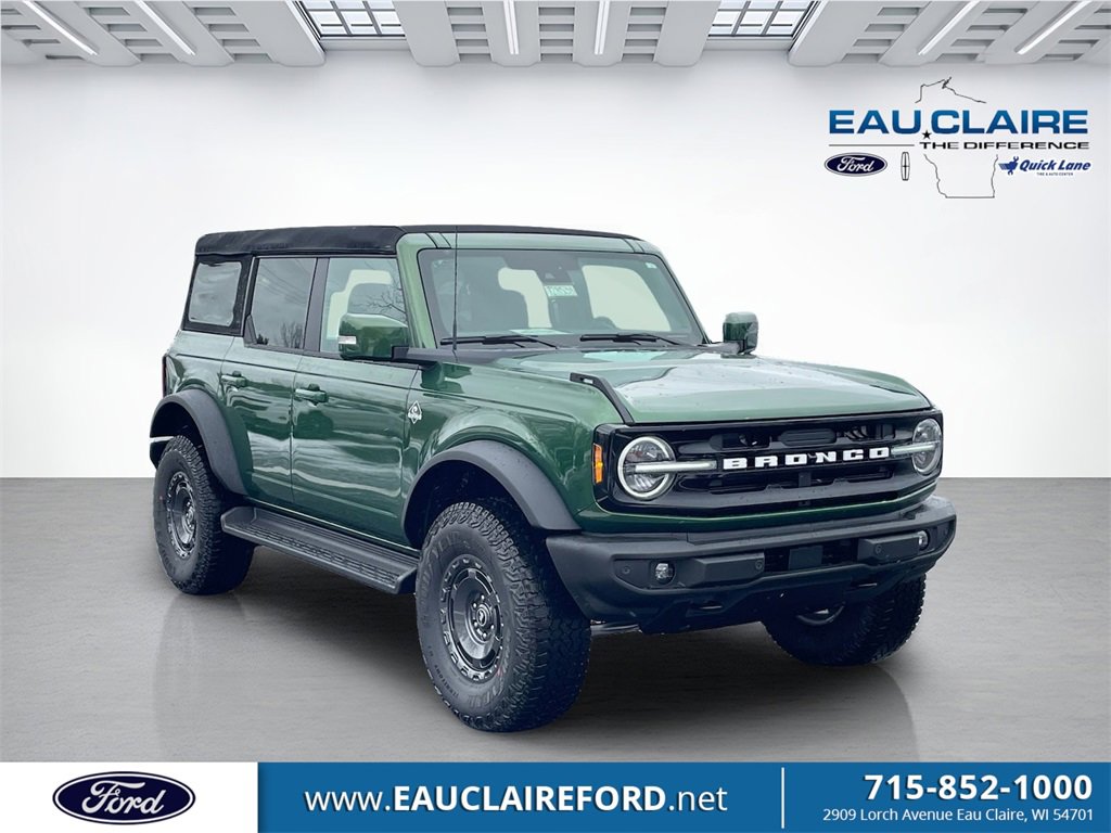New 2025 Ford Bronco Outer Banks w/ Sasquatch Package