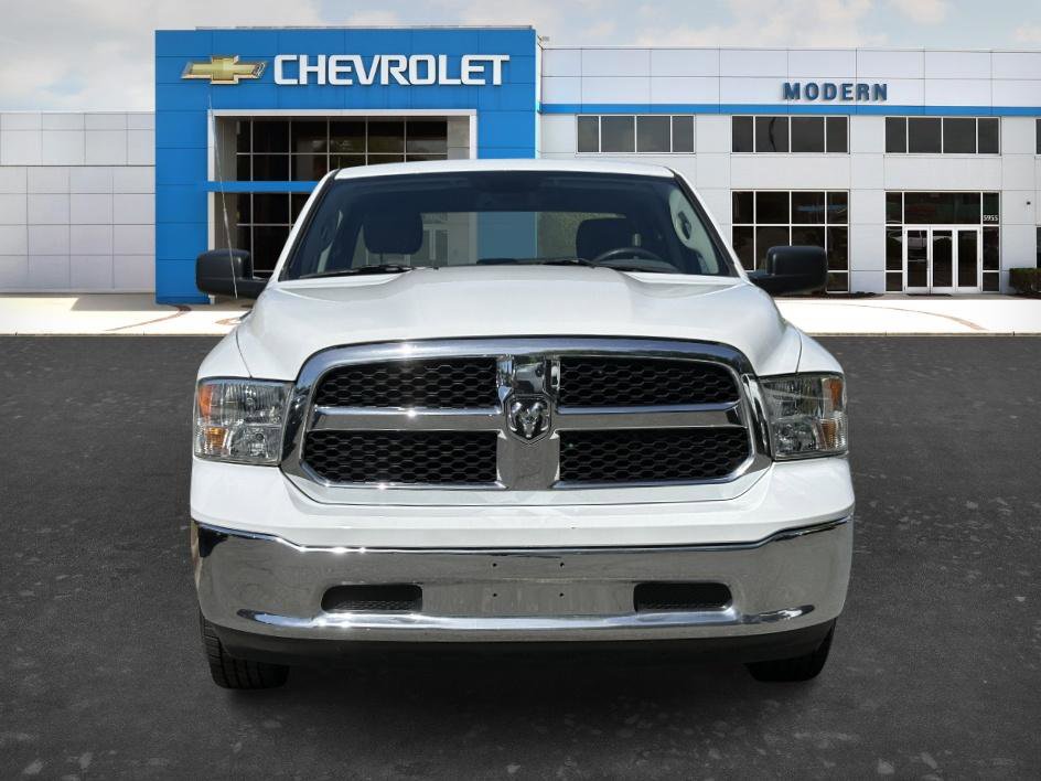 Used 2020 RAM 1500 Tradesman w/ Chrome Appearance Group RWD image 7