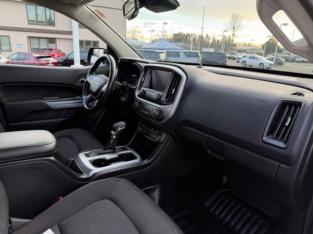 Used 2022 Chevrolet Colorado LT w/ Fleet Safety Package image 35