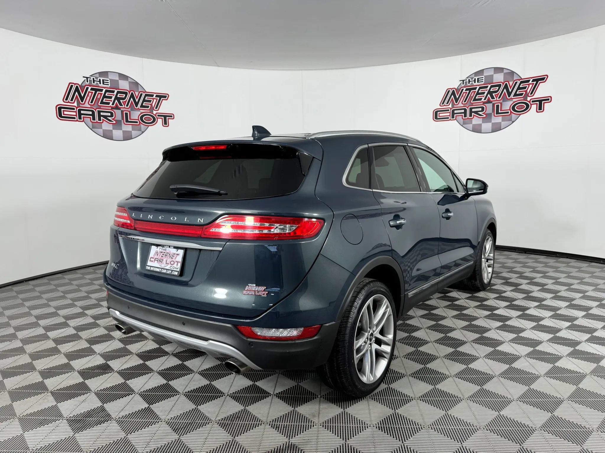 Used 2019 Lincoln MKC Reserve w/ MKC Climate Package AWD/4WD image 7