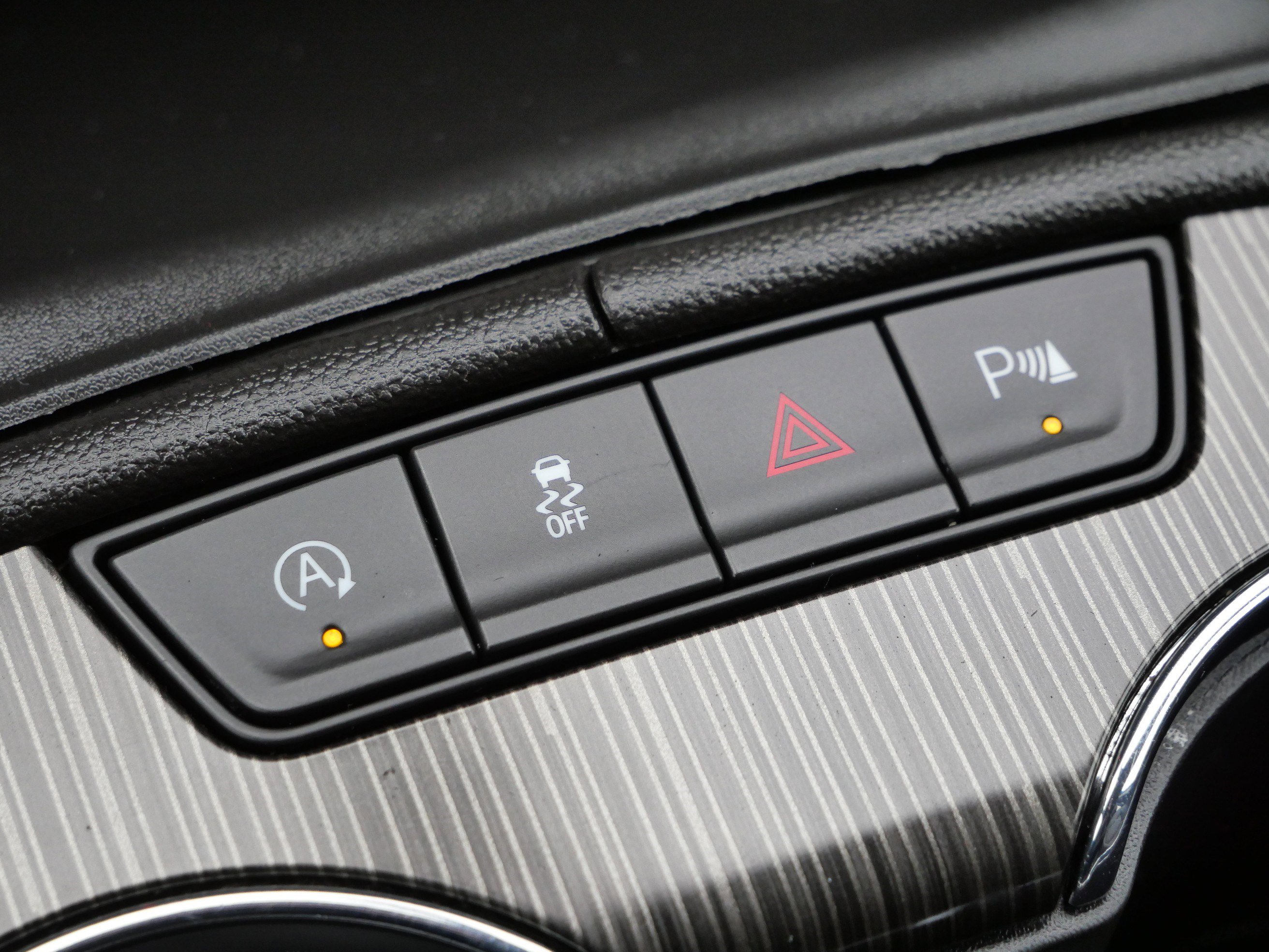 Used 2022 GMC Acadia SLT w/ Elevation Edition image 31