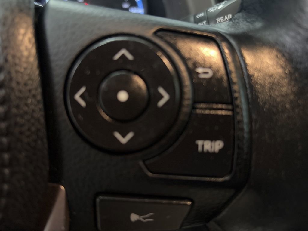 Used 2018 Toyota RAV4 XLE image 13