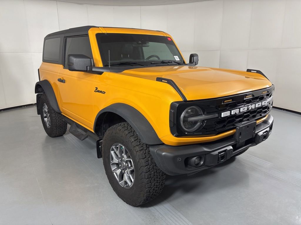 Used 2022 Ford Bronco Badlands image 2